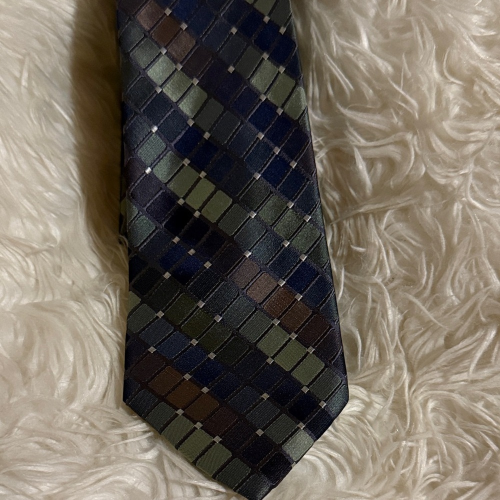 Kenneth Cole Reaction Multi-Color Plaid Tie